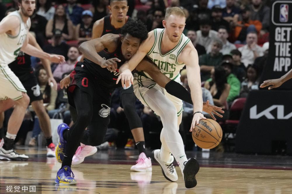 球迷们普遍 球迷们普遍